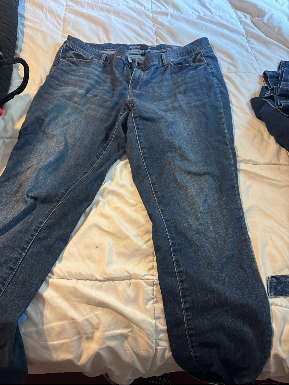 DKNY y2k vintage Dark Wash Straight Leg Jeans